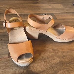 Swedish Lotta Clogs
